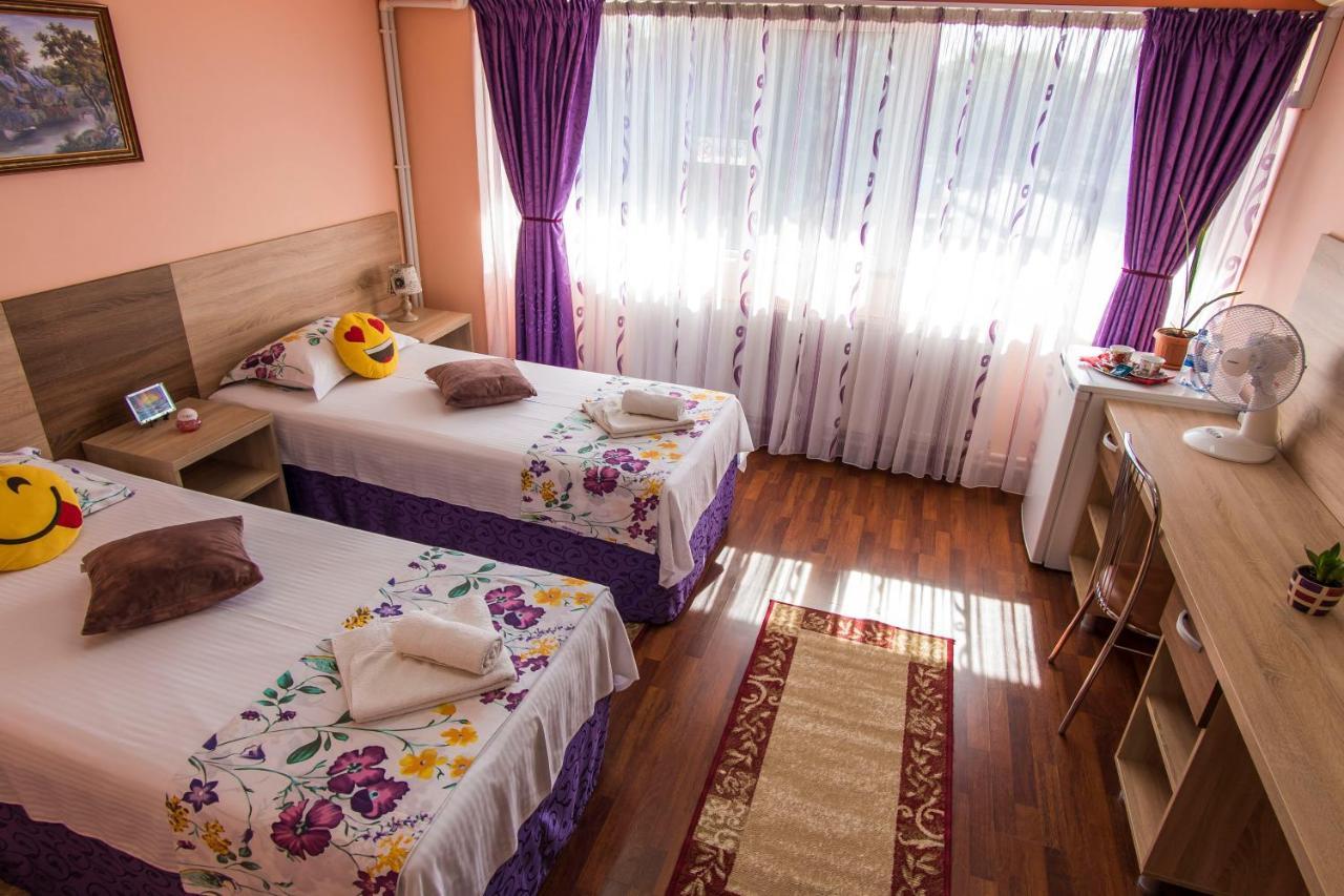 Casa Paul Hotel Galaţi Buitenkant foto
