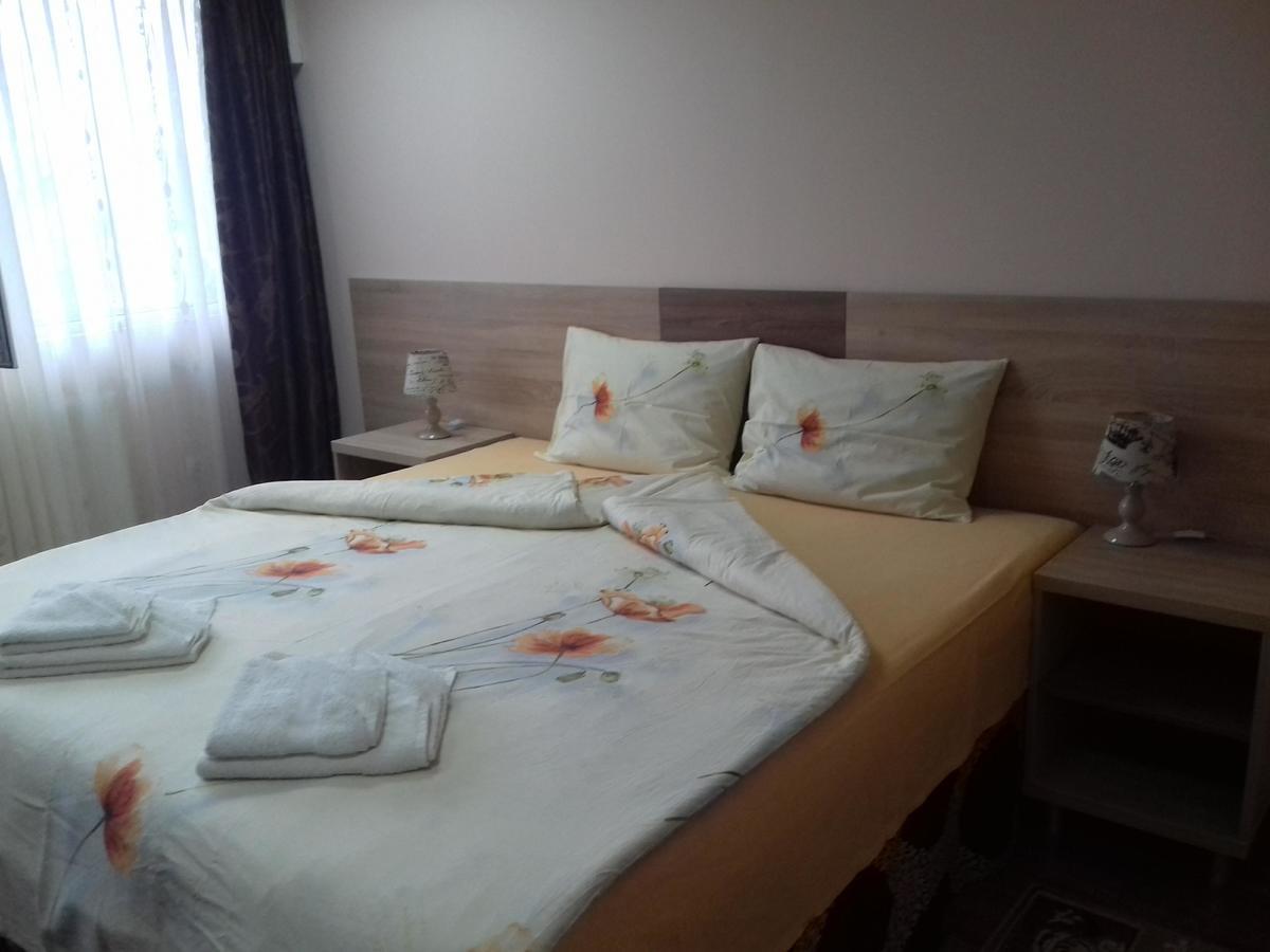 Casa Paul Hotel Galaţi Buitenkant foto