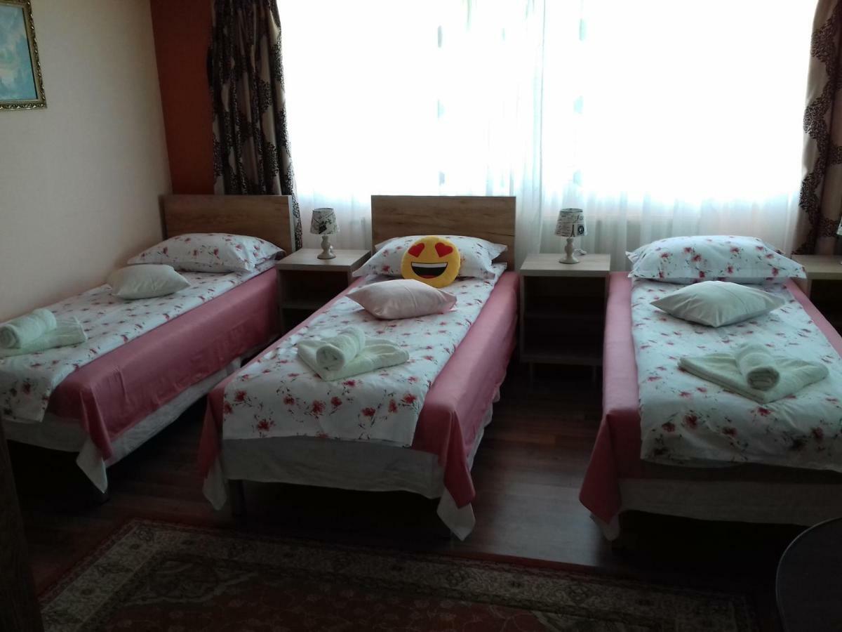 Casa Paul Hotel Galaţi Buitenkant foto
