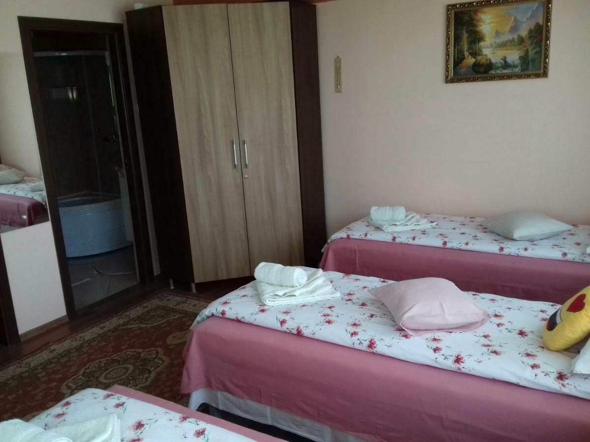 Casa Paul Hotel Galaţi Buitenkant foto