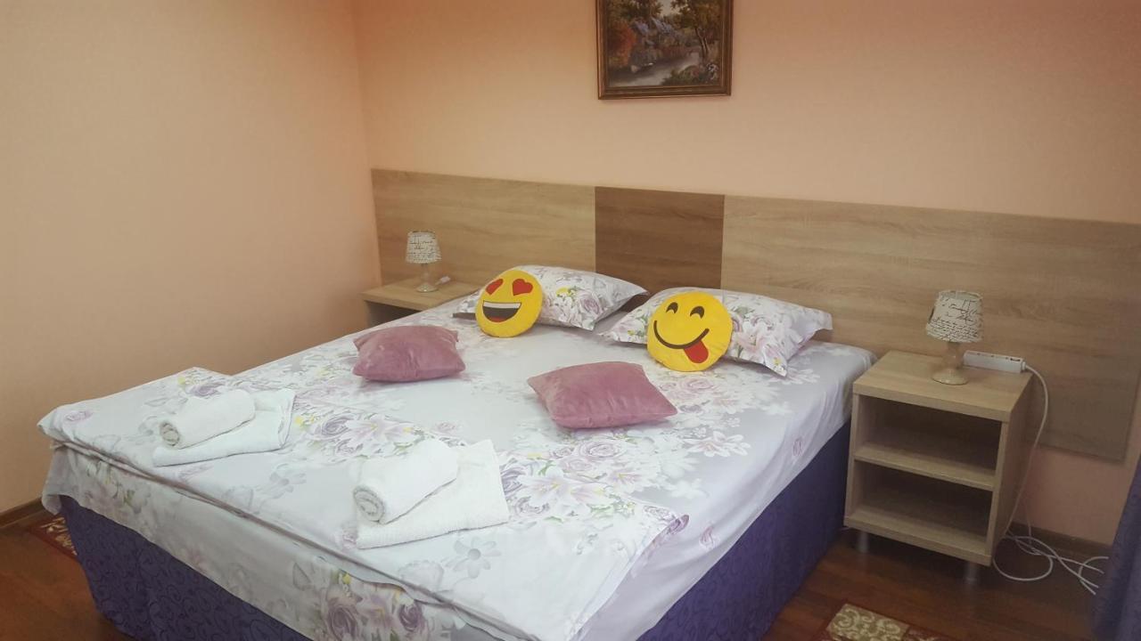 Casa Paul Hotel Galaţi Buitenkant foto
